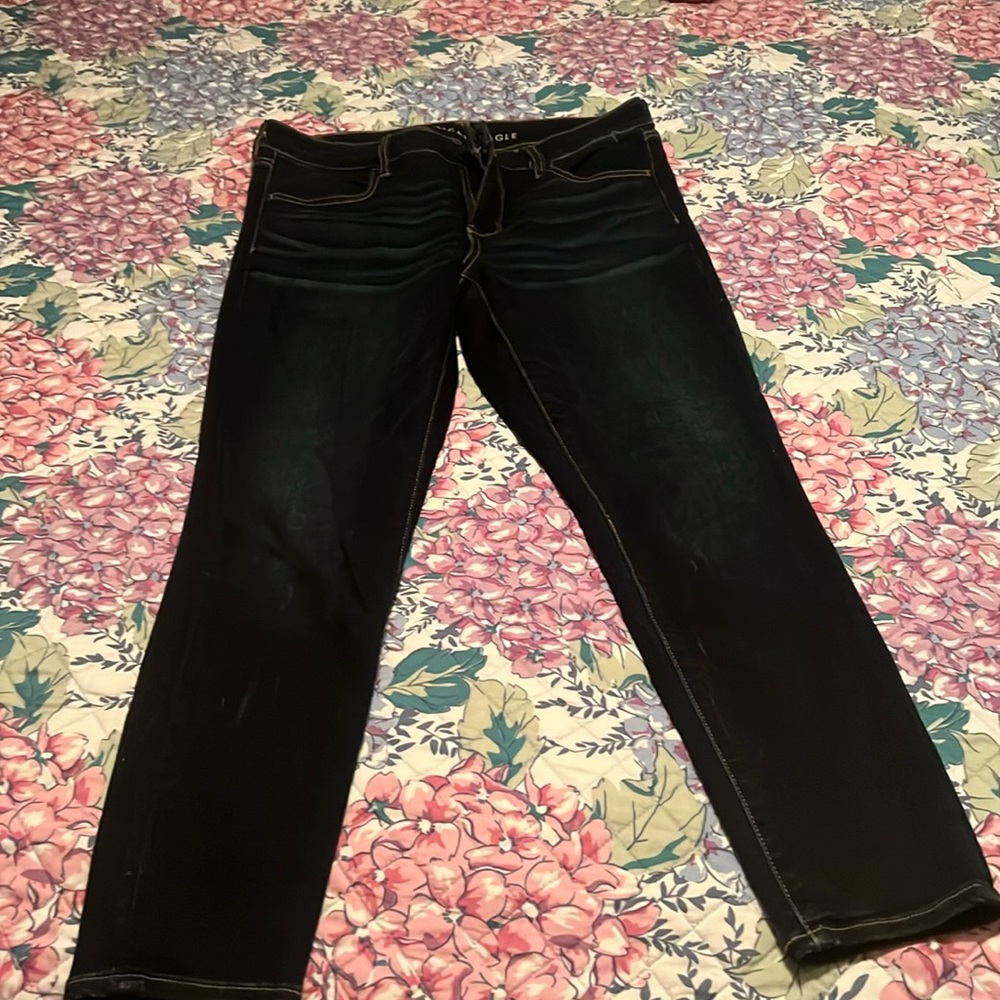 Excellent condition American Eagle dark wash leggings